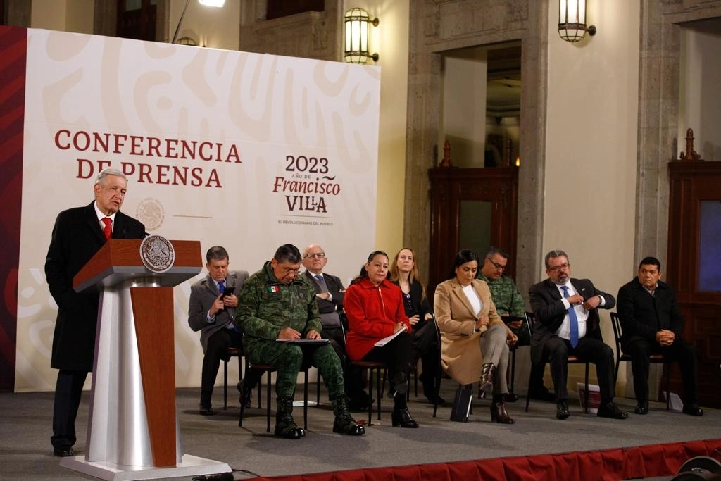 El presidente de México, Andrés Manuel López Obrador, durante su conferencia matutina en Palacio Nacional, en la Ciudad de México, el 6 de febrero de 2023. Foto Pablo Ramos