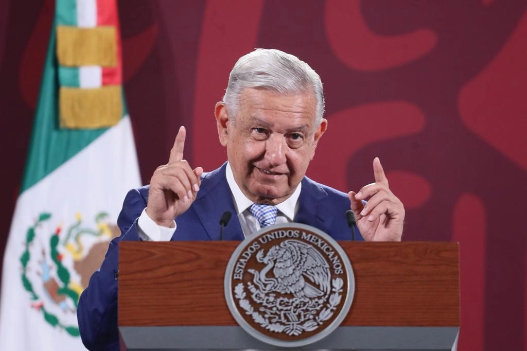 El presidente Andrés Manuel López Obrador durante su conferencia matutina en Palacio Nacional, en la Ciudad de México, el 6 de julio de 2022. Foto Roberto García Ortiz