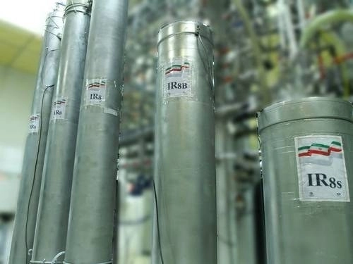 Equipo de trabajo en planta de energía nuclear de Natanz, en Irán. Foto Afp/Archivo

