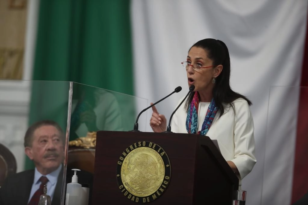 La jefa del Gobierno capitalino, Claudia Sheinbaum, rinde su tercer informe de actividades ante el Congreso de la Ciudad de México, el 17 de septiembre de 2021. Foto José Antonio López