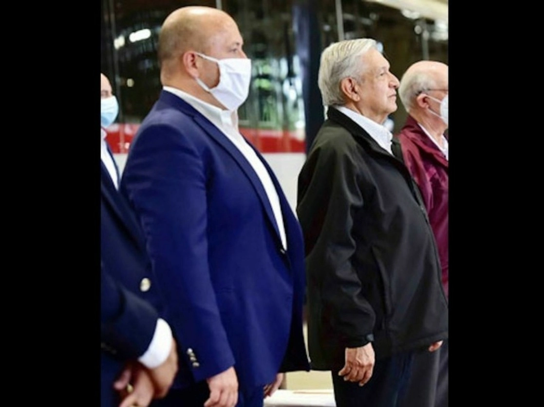 El gobernador de Jalisco Enrique Alfaro durante una reunión con el presidnete López Obrador. Foto cortesía Presidencia