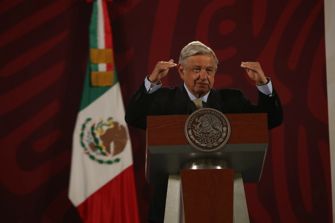 Ayer, en su conferencia matutina, AMLO dijo que su administración no irá contra Belinda, de quien esperan siga su juicio por adeudos fiscales con el SAT. Foto Yazmín Ortega Cortés