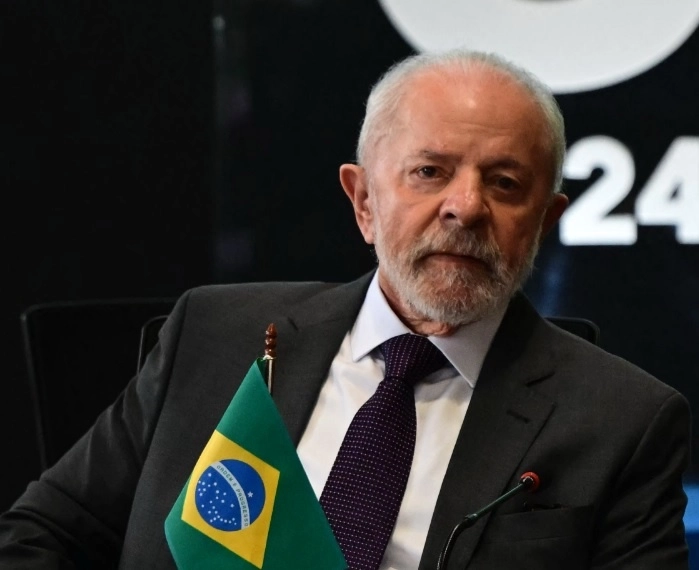 El presidente de Brasil, Luiz Inácio Lula da Silva, asiste al evento Urban 20 en el centro cultural Armazem da Utopia (Almacén de la Utopía) en Río de Janeiro, Brasil, el 17 de noviembre de 2024, antes de la Cumbre del G20. Foto Afp