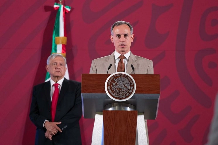 El subsecretario de Prevención y Promoción de la Salud, Hugo López-Gatell Ramírez, durante la conferencia matutina del presidente Andrés Manuel López Obrador en Palacio Nacional. Foto Pablo Ramos