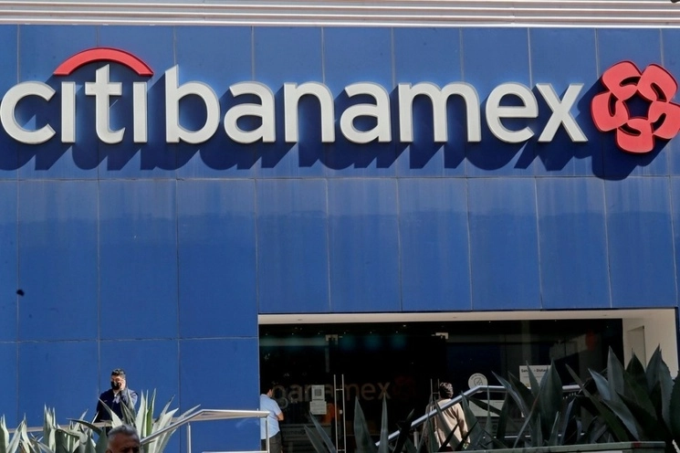 Sucursal de Citibanamex en la capital del país. Foto Roberto García Ortiz / Archivo