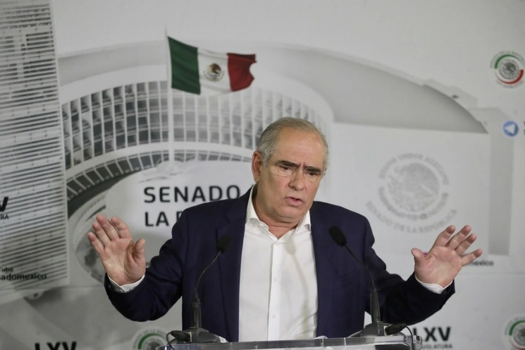 El coordinador de la bancada del PAN en el Senado, Julen Rementería. Foto Luis Castillo / Archivo 