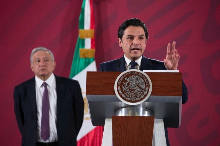 El director general del Instituto Mexicano del Seguro Social, Zoé Robledo, durante la conferencia de prensa matutina en Palacio Nacional, el 4 de febrero de 2020. Foto Pablo Ramos