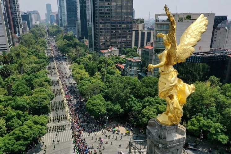 Durante el desfile cívico militar por el 209 Aniversario de la Independencia de México en Paseo de la Reforma, en la Ciudad de México, el 16 de septiembre de 2019. Foto Pablo Ramos / archivo
