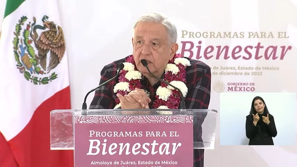 Con el proceso electoral en curso, el presidente Andrés Manuel López Obrador alertó sobre la relevancia de obtener la mayoría en el Congreso. Imagen tomada de la transmisión en vivo por Youtube