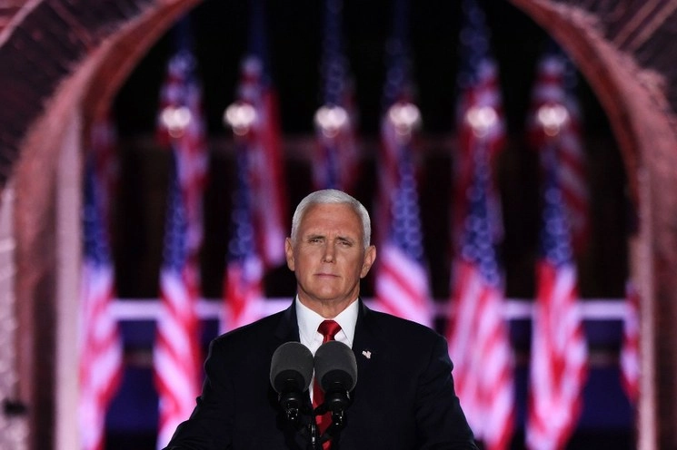El vicepresidente de Estados Unidos, Mike Pence, fue el orador estrella en la tercera noche de la Convención Nacional Republicana, que se celebra de manera virtual. Foto Afp