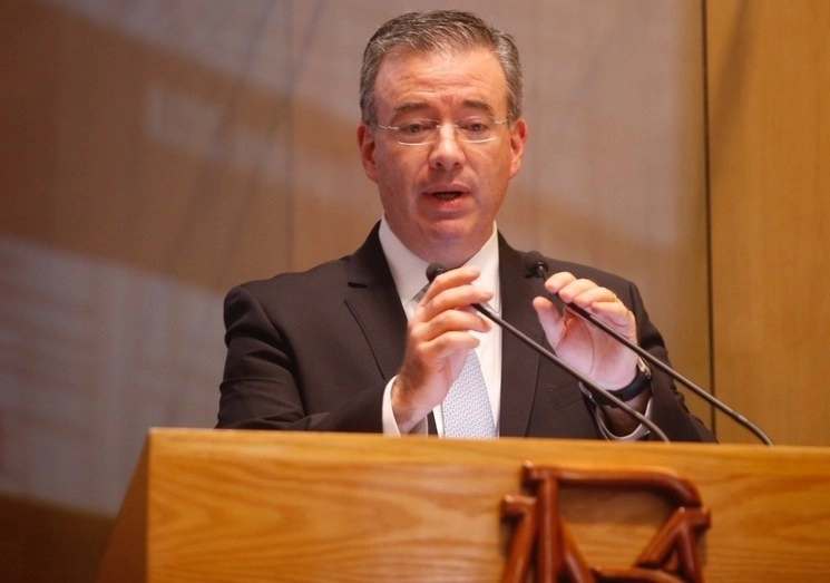 Alejandro Díaz de León, gobernador del Banco de México. Foto Guillermo Sologuren / Archivo