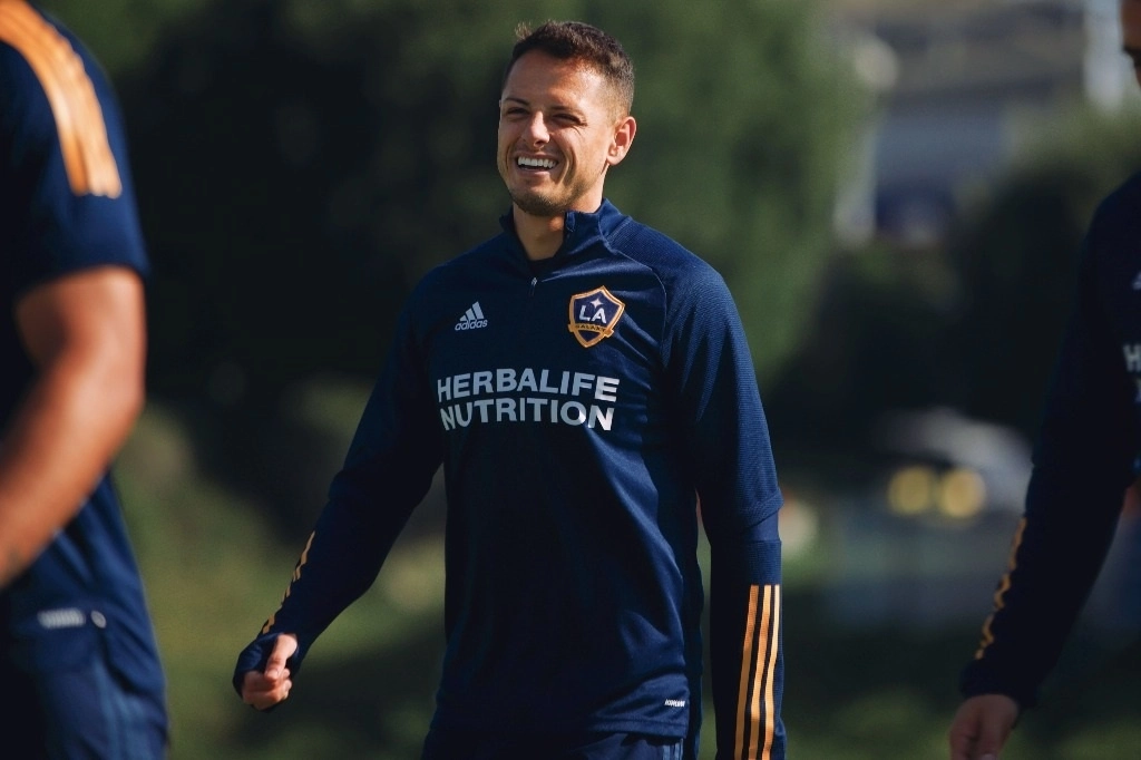 El mexicano Javier "Chicharito" Hernández fue elegido “Jugador del Mes” en el futbol estadounidense de la MLS. Foto Tomada del Twitter @LAGalaxy 
