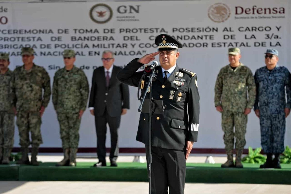 Julices Julián González Calzada asume como comandante de la tercera Brigada de la Policía Militar y Coordinador estatal de la Guardia Nacional, en Sinaloa. Foto