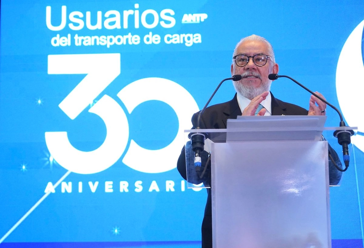 Alejandro Malagón Barragán, presidente de la Confederación de Cámaras Industriales, aseguró que el sector empresarial continuará dando acompañamiento técnico a las revisiones del T-MEC. Foto 