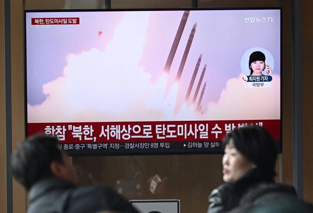 Corea del Norte disparó "múltiples misiles balísticos no identificados" el 10 de marzo, dijo el ejército de Corea del Sur, el mismo día en que Seúl y Washington comenzaron un importante ejercicio militar anual conjunto conocido como Escudo de la Libertad. 