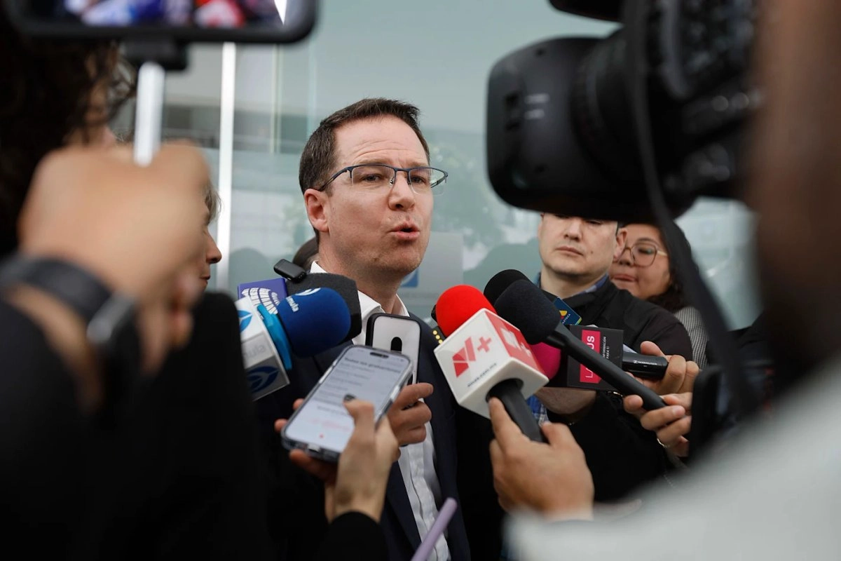 El senador del partido blanquiazul Ricardo Anaya inhibió y canceló al panismo militante una de las razones fundacionales de la existencia de su organización política: la implantación de la convivencia democrática. 