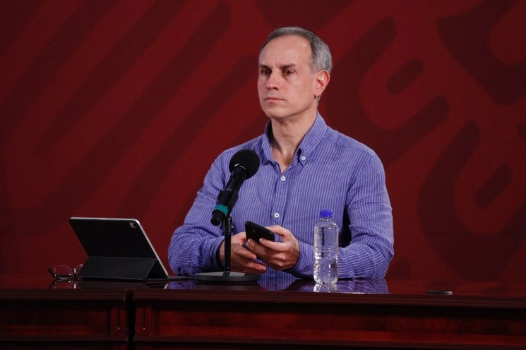 El subsecretario de Salud, Hugo López-Gattel, explicó a la Conago la metodología para calcular el semáforo para la nueva normalidad. Foto Cristina Rodríguez / Archivo