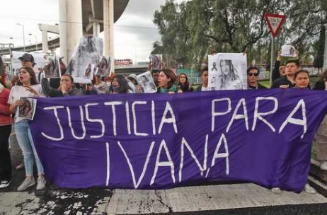 Familiares y amigos de Ivana, protestaron en la CDMX por su desaparición el 20 de agosto. Foto Víctor Camacho /Archivo