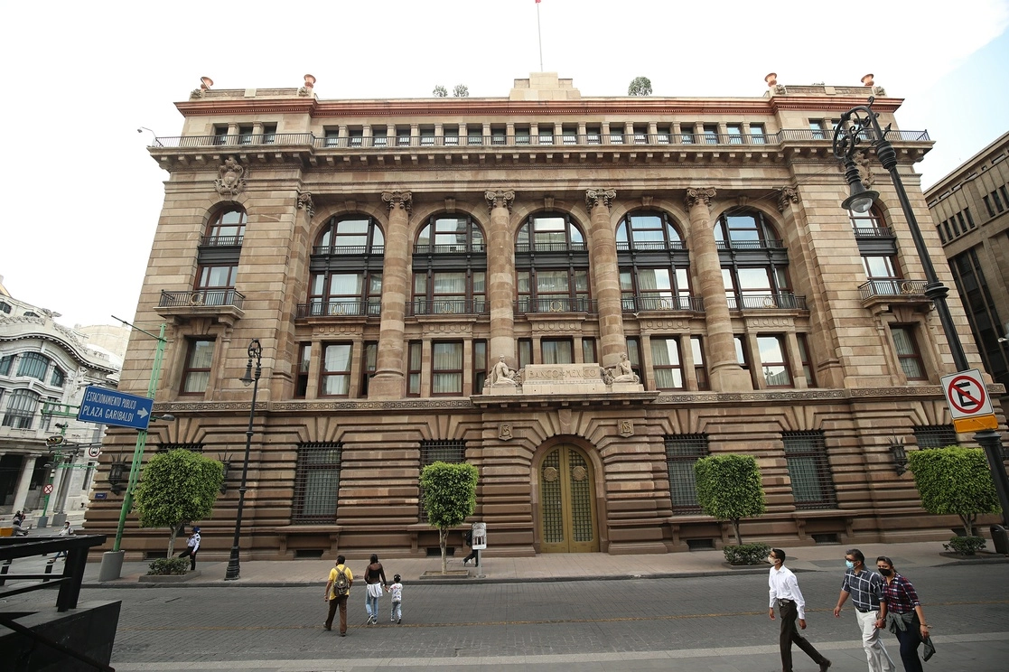 Fachada del Banco de México. Foto María Luisa Severiano