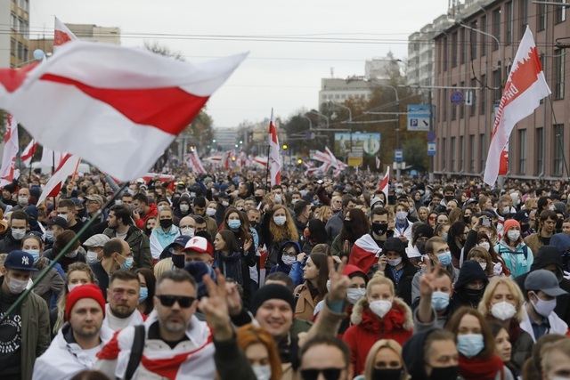La Jornada - Nueva protesta masiva en Bielorrusia contra régimen de  Lukashenko