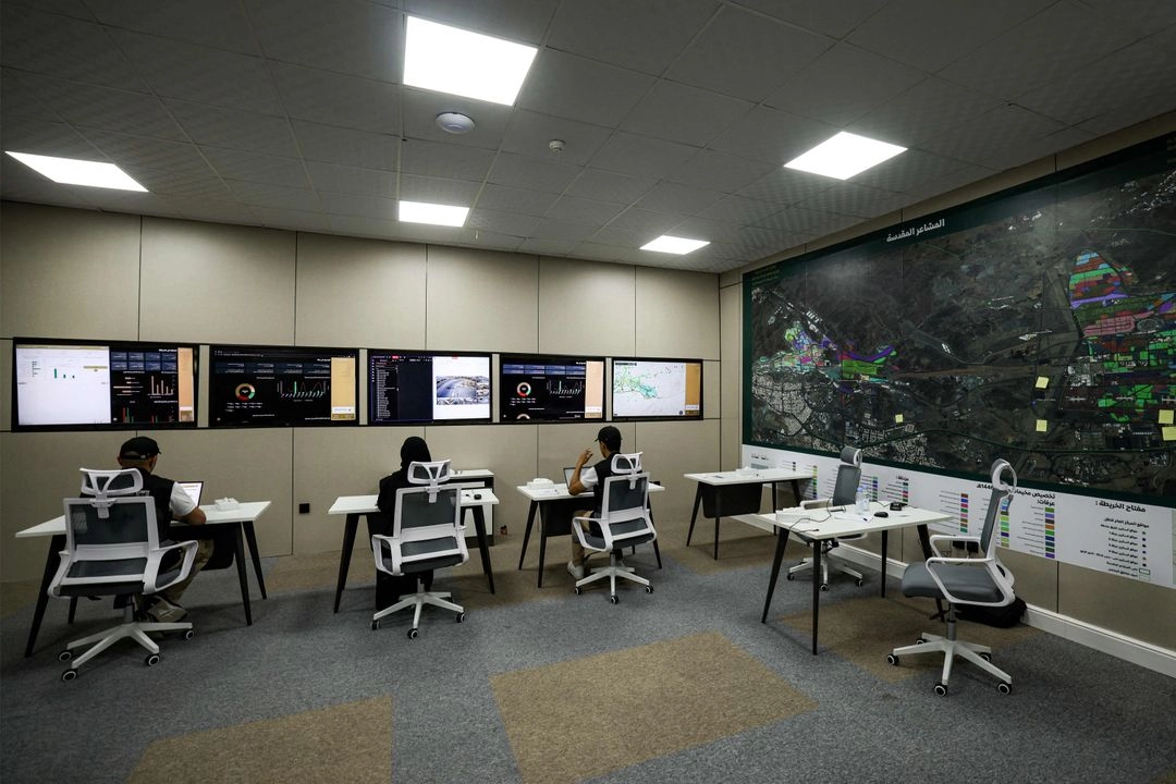 Sala de inteligencia saudí, en la ciudad de La Meca. Foto