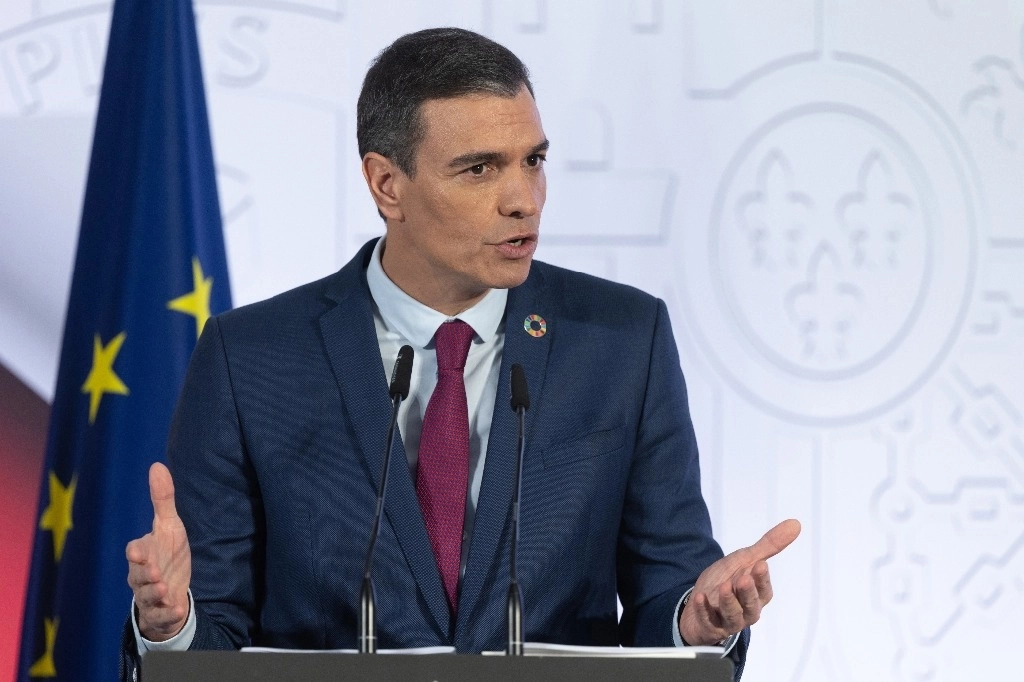 El presidente del Gobierno, Pedro Sánchez, comparece en rueda de prensa tras el último Consejo de Ministros, en el Complejo de la Moncloa, a 27 de diciembre de 2022, en Madrid (España). Foto Europa Press