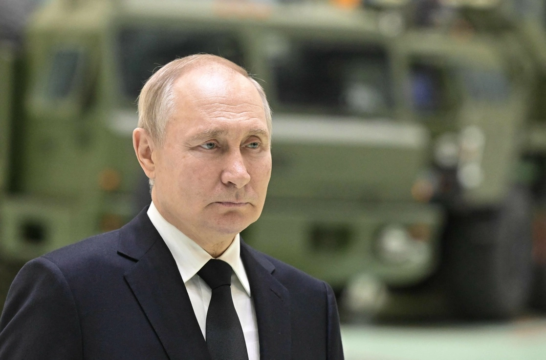 El presidente ruso Vladimir Putin visitó hoy San Petersburgo en el 80 aniversario de la derrota del asedio nazi a la ciudad por el Ejército Rojo el 18 de enero de 1943. Foto Afp 