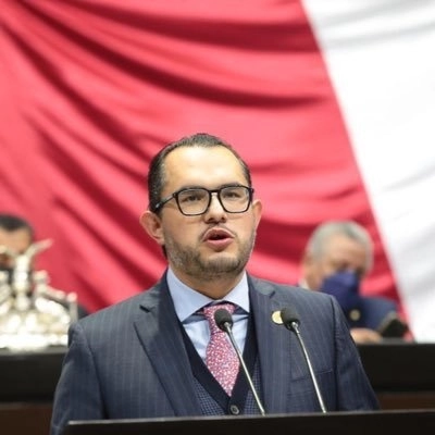 El diputado del PRI, Marco Antonio Mendoza Bustamante en imagen de archivo. Foto tomada de la cuenta de Twitter @MarcoMendoza_B
