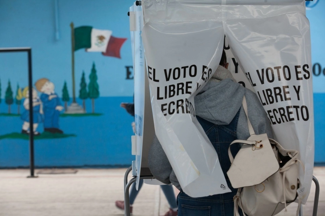 Casilla electoral durante las elecciones locales celebradas en Hidalgo. Foto Cuartoscuro / Archivo