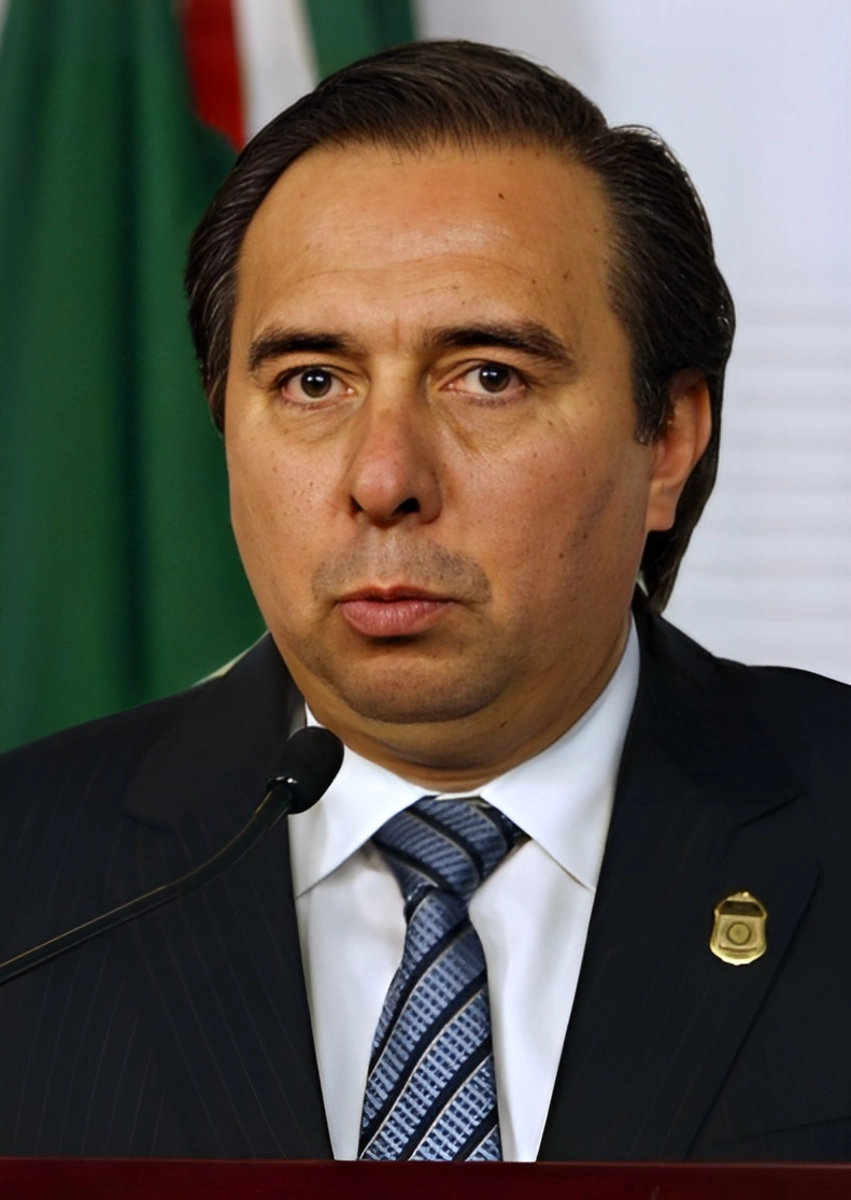 Tomás Zerón, ex director de la Agencia de investigación Criminal, promovió un juicio de amparo, en el que solicitó que le prohíban al subsecretario de Derechos Humanos de la Secretaría de Gobernación, Alejandro Encinas, que lo señale públicamente de ser torturador y crear “la verdad histórica" del caso Ayotzinapa. Foto ‘La Jornada’ / Archivo 