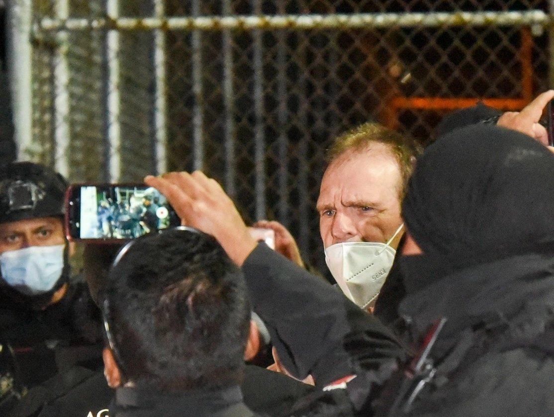 Héctor Luis ‘El Güero’ Palma Salazar salió del Centro Federal de Readaptación Social número 1 “Altiplano” durante la madrugada del martes bajo un fuerte operativo por parte de elementos de la Agencia de Investigación Criminal, el 4 de mayo de 2021. Foto Cuartoscuro

