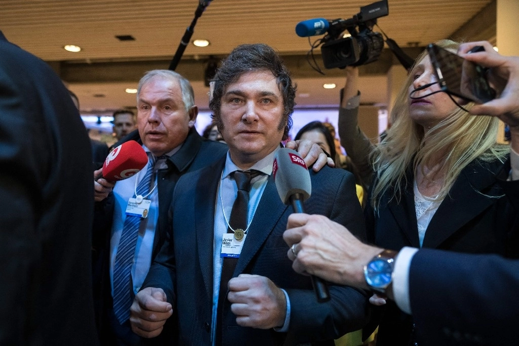 El presidente argentino, Javier Milei, dijo en el Foro de Davos que "Occidente está en peligro", al argumentar que los valores están "cooptados con una visión del mundo que inexorablemente conduce al socialismo". Foto Afp 
