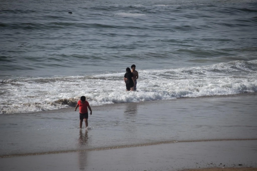De acuerdo a la Cofepris, Playa Blanca de Tijuana es la más contaminada de BC, con 15 mil 531 enterococos. Foto Cuartoscuro / Archivo