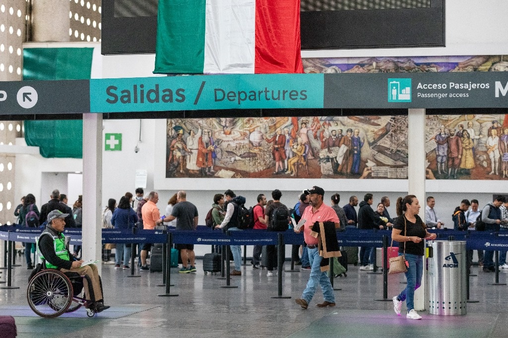 La Jornada - Octubre, el punto más alto en ocupación de vuelos  internacionales a México