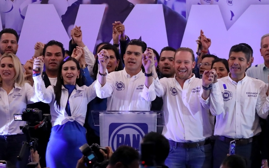 Jorge Romero, virtual ganador de las elecciones internas del Partido Acción Nacional, ofrece un mensaje a sus compañeros de partido y a los medios de comunicación, en un hotel de la CDMX, el 10 de noviembre del 2024. Roberto García 