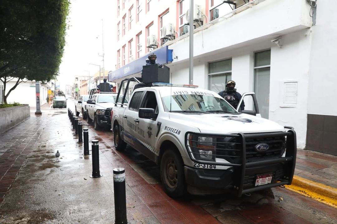 Hay bases interinstitucionales con elementos de seguridad de la federación y del estado en las regiones más conflictivas e inseguras.
