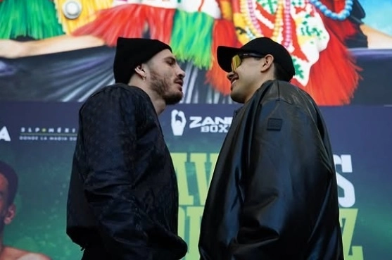 Con el transcurso de la conferencia y la atención de los medios con el ídolo mexicano, Rodríguez  expresó su inconformidad por el excesivo foco  en el padre de su rival. “¡El campeón no va a pelear! ¡Venimos a pelear Omar y yo! ¿Hay algo para nosotros?".  Foto Instagram @zanferboxing