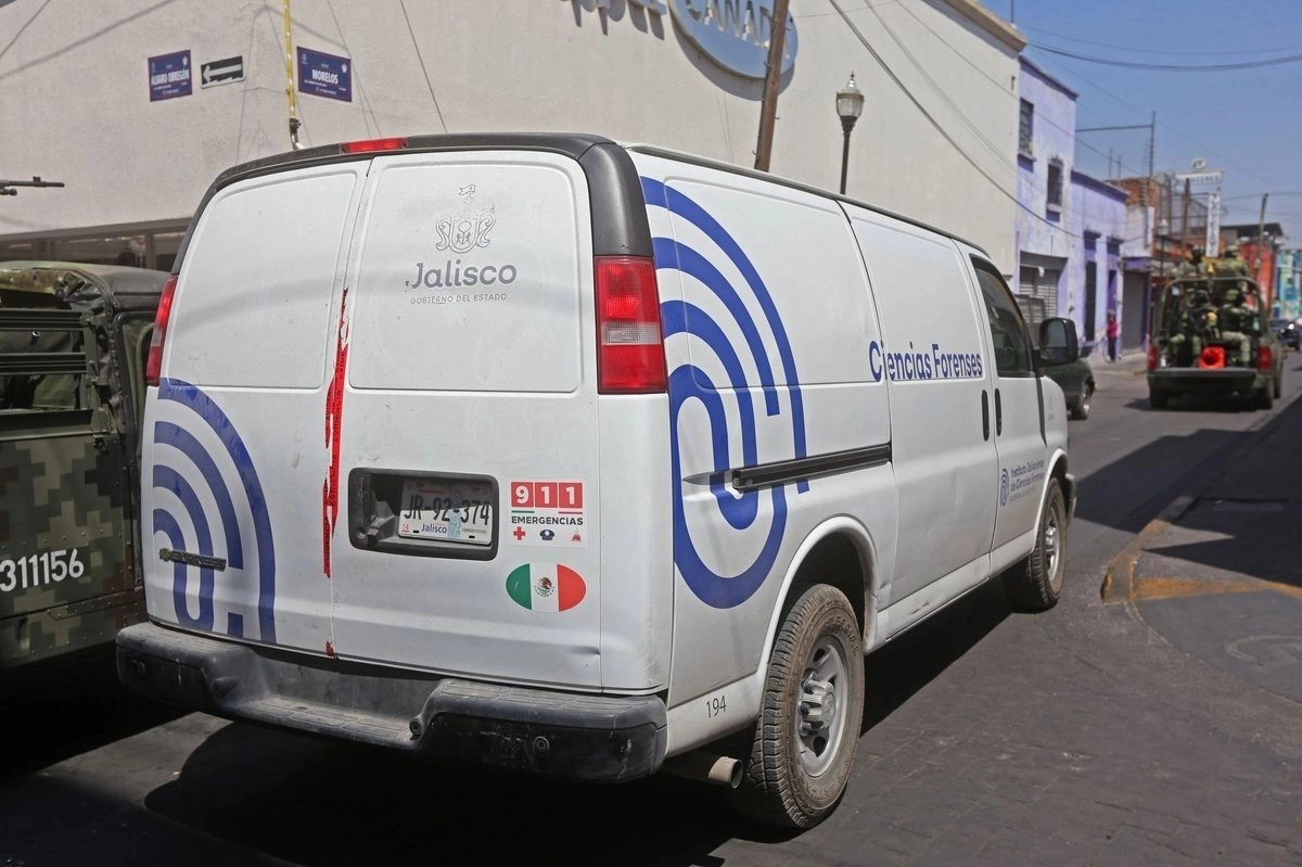 Imagen de archivo. El Instituto Jalisciense de Ciencias Forenses, además, está en otra polémica porque ha entregado cuerpos a universidades para su estudio, sin haberlos identificado. Foto