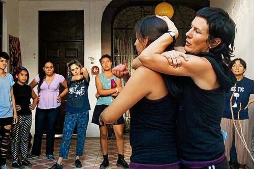 Cursos de defensa personal para mujeres, ante la violencia de género que se enfrenta día a día. Foto 'La Jornada' / archivo 