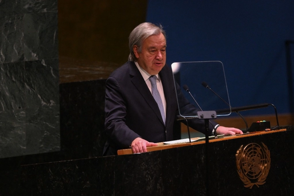 El secretario general de la ONU, Antonio Guterres, durante su intervención sobre la lucha contra el cambio climático en la sede del organismo en Nueva York, Estados Unidos, el 29 de marzo de 2023. Foto Afp