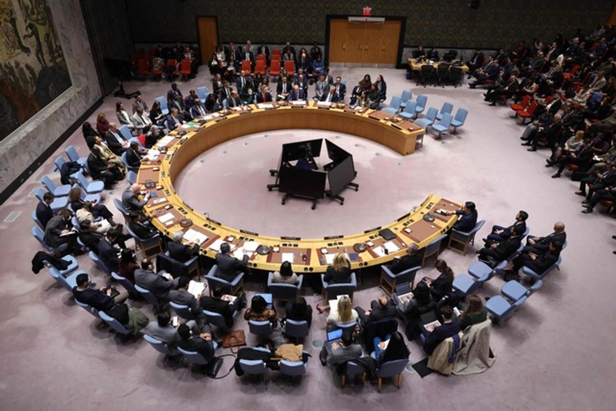Embajadores y representantes ante la ONU se reúnen en el Consejo de Seguridad de la ONU para votar una resolución estadunidense sobre el plan de paz para Gaza. Foto 