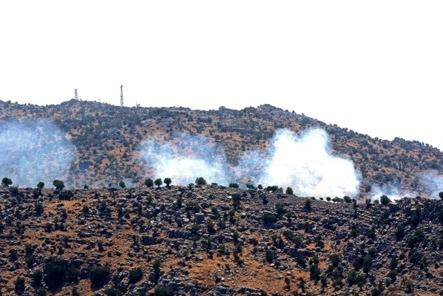 Israel respondió con ataques a los cohetes lanzados desde Líbano. Foto Afp 