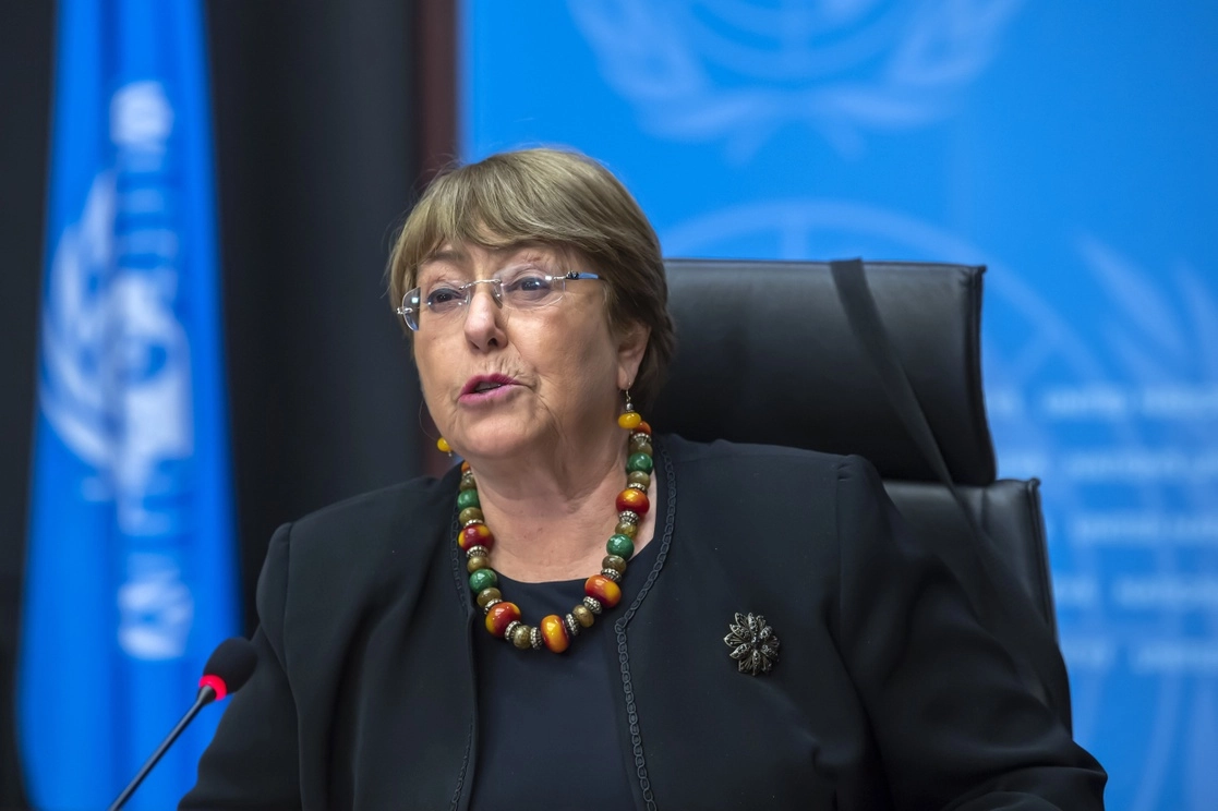 "Exhorto a los Estados a que dejen de negar y comiencen a desmantelar el racismo", señaló Michelle Bachelet, Alta Comisionada de la ONU para los derechos humanos, el 28 de junio de 2021. Foto Ap 