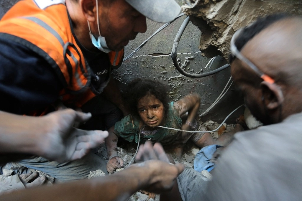 La organización Save the Children informó que este mes han muerto en Gaza más niños que en todas las zonas de conflicto del mundo en 2022. Foto Ap 