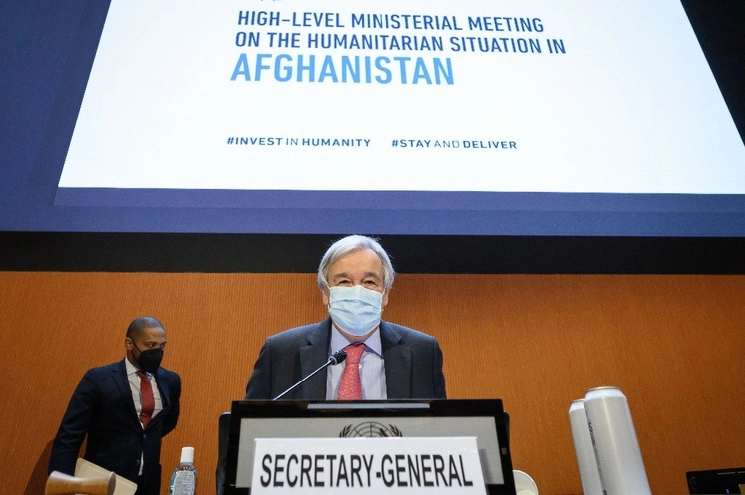  Antonio Guterres, secretario general de la ONU, encabeza una reunión en Qatar que se centra en que las autoridades talibanes flexibilicen las políticas sobre las mujeres. Foto Afp