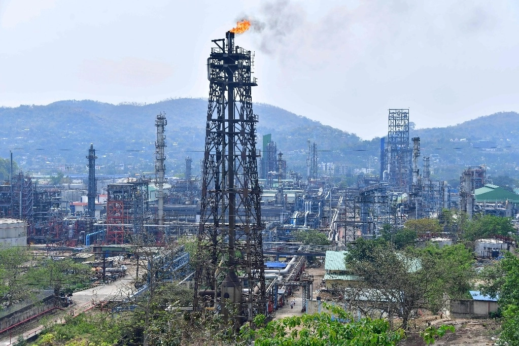 Refinería operada por Indian Oil Corporation en Guwahati, India, el 30 de marzo de 2023. Foto Afp