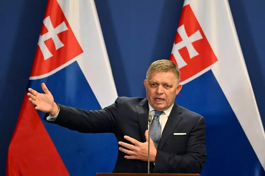 El primer ministro de Eslovaquia, Robert Fico, resultó herido en un tiroteo el miércoles 15 de mayo de 2024. Foto Ap / Archivo