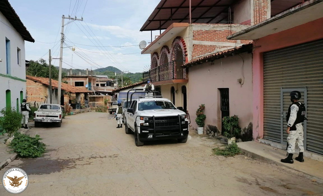 Elementos de la Guardia Nacional durante un operativo en Arcelia, Guerrero. Foto tomada del Twitter de @GN_MEXICO_ / Archivo 