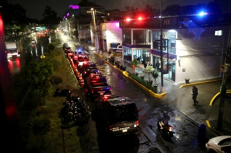 El personal de la Subsecretaria recorre las calles de dichas colonias de la Alcaldia Cuauhtémoc, de manera lenta, para detectar “cualquier situación irregular. Foto Yazmín Ortega Cortés