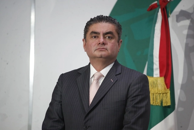 Luis Espinosa Cházaro, coordinador del PRD en la Cámara de Diputados, calificó el comunicado como un “burdo desatino, cargado de una retórica digna de una dictadura que mancha la historia diplomática de México”. Foto Cristina Rodríguez / Archivo
